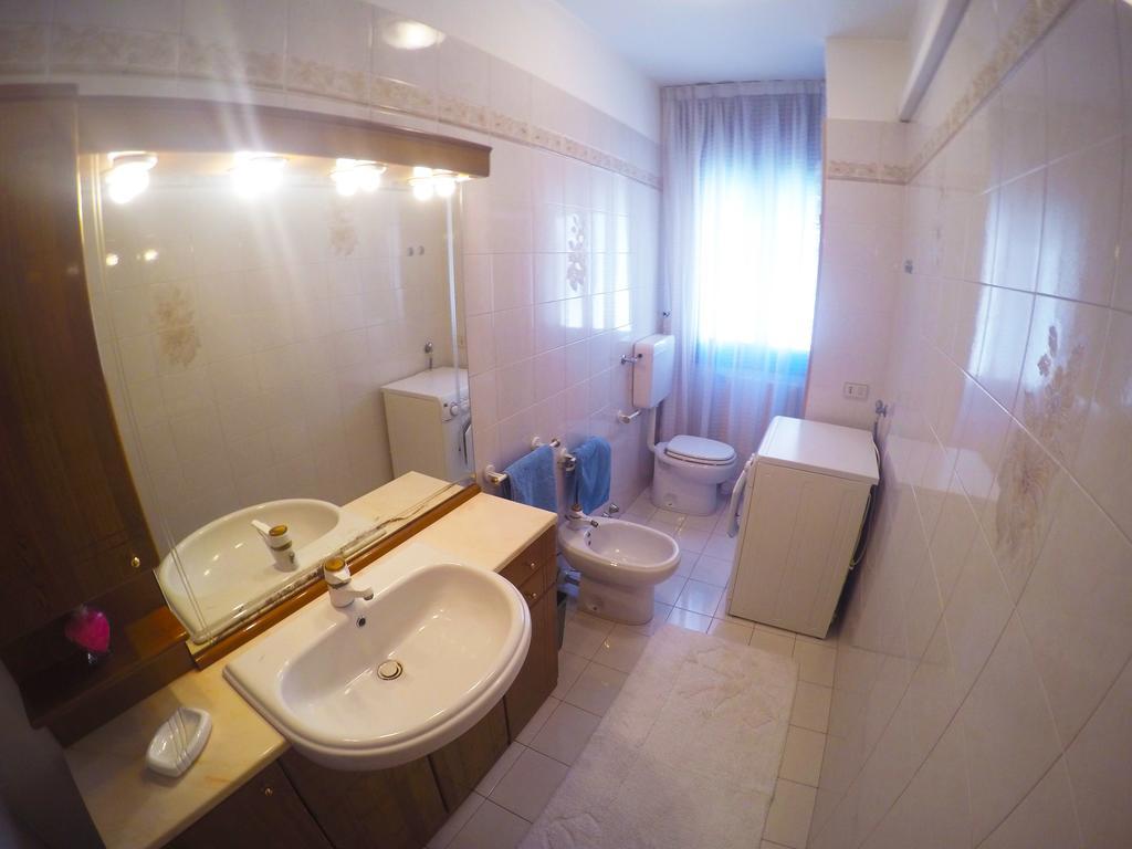 Caorle Economy Apartments الغرفة الصورة